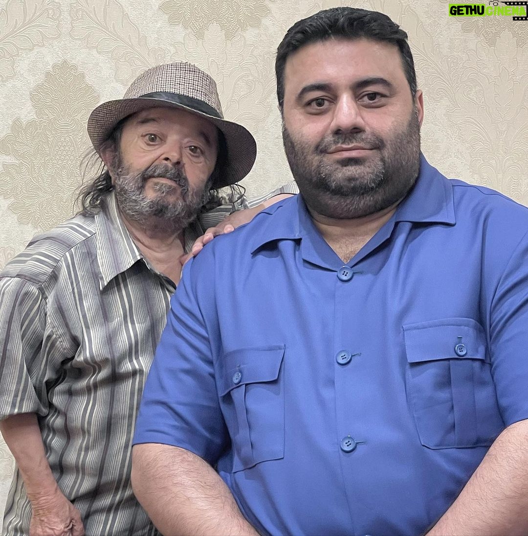 Asadollah Yekta Instagram - # سلامی به همه شما عزیزانم… در کنار عزیز دلم حاج رضا فردوس که در میان خلق معدن خیرند… همون عزیزی که یک سال است من را به زندگی در تهران محل زندگی جوانی ام برگرداند.