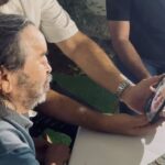Asadollah Yekta Instagram - ‎#نسل_اول_سینما بهروز جانم مرد اول همیشگی سینما ؛ سینمای ایران تا همیشه با نسل ما کار خواهد داشت و هر آنجا که تو پایت را بزاری قسمتی از نام ایران است. ‎بهروز وثوقی : هنوز سینما باهات کار داره ‎اسدالله یکتا : منم کار دارم باهاش بهروز وثوقی : خیلی خوب ؛ باشه پس اگه کار داری خیلی مراقب خودت باش ( امیدوارم معنی درست این سه جمله رو درک کرده باشید)