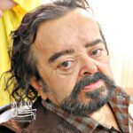 Asadollah Yekta Instagram - # اینجا پر شده از آدم‌هایی که ماشین ششصد میلیون تومنی سوارن ولی پول ندارن توش بنزین بزنن!