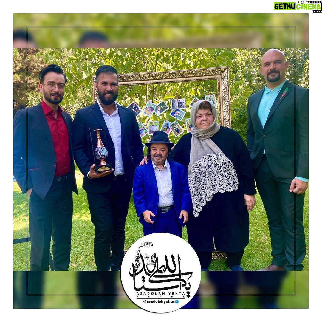 Asadollah Yekta Instagram - #اصفهان هم اکنون به اتفاق همسر در خدمت مردم میهمان نواز شهر اصفهان به میزبانی برنامه ی خوب زنده رود... @zenderoud_99 اصفهان، ایران