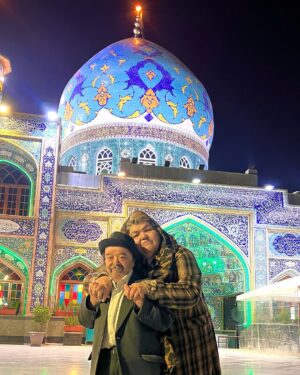 Asadollah Yekta Instagram - #اسدالله_یکتا 
همین فردا دست همو بگیرید برید وسط حیاط امام زاده صالح به هم بگید هر چی شد تا آخرش کنار همیم و دوتایی پاش وایسید...
دلبر چهل و ششمین سالگرد اون امام زاده صالح با چند رو تاخیر مبارک جفتمون 🤍

ممنون از افسانه عزیز و حاج آقا بی آزار مهمان نواز
@afsaneh20adel2 
@ehsan_biazar_tehrani_