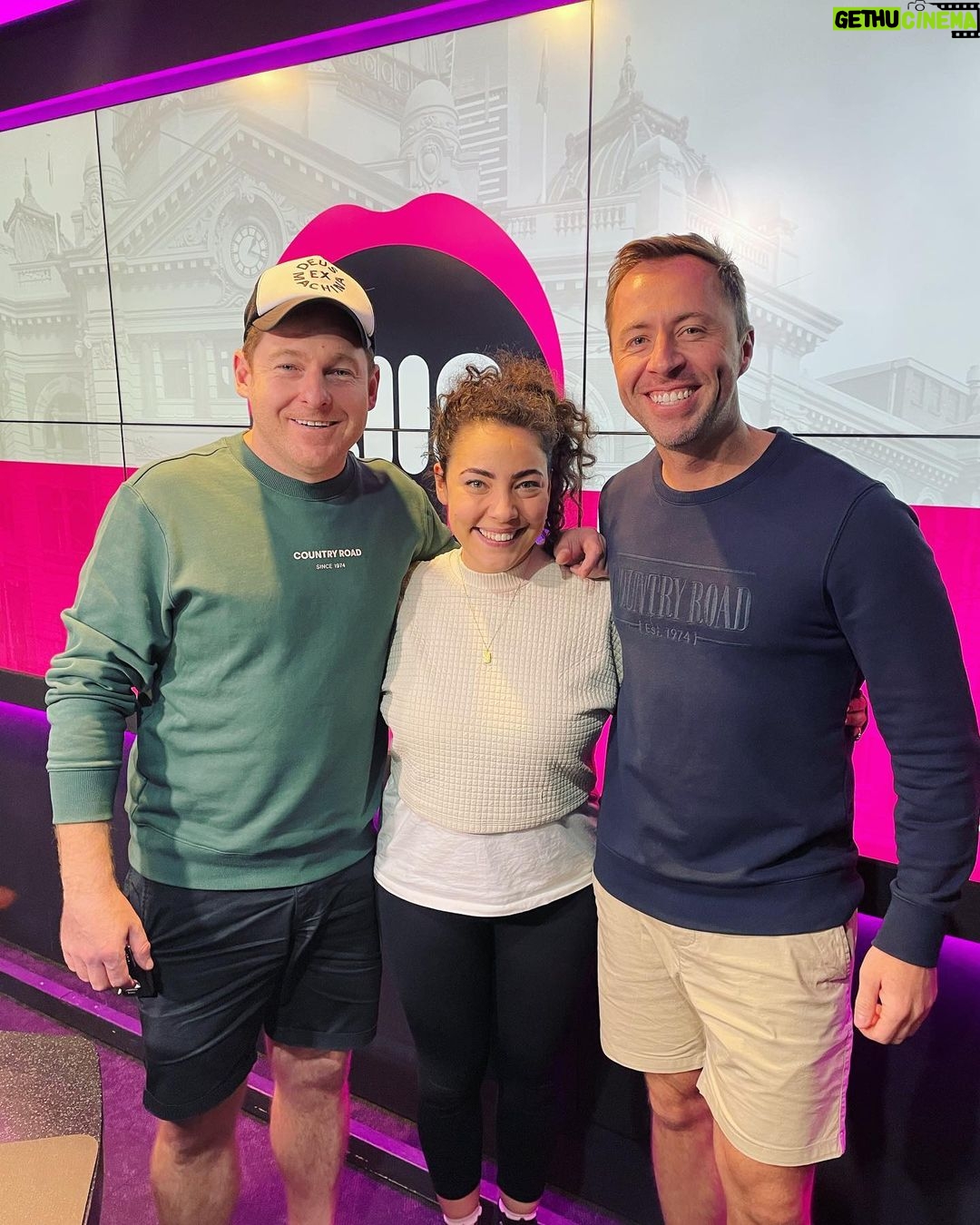 Ash London Instagram - As a kid I had a sore finger from spending every night dialling 9414 1011 trying to request Alanis Morisette on ttfm 25 years later it was an absolute pleasure to be in the studio this week with these fellas on @kiis1011 All the love @jase_hawkins + @cstanaway (and rest up @lfizzlphillips ❤️❤️)