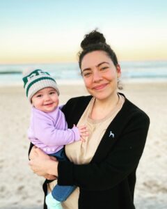 Ash London Instagram - I wasn’t gonna post this because I was all “no one needs to see another photo of you and the kid” but then I came to my senses. Happy Sunday! Maroubra Beach