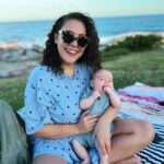 Ash London Instagram - It took 12.5 weeks but Adrian FINALLY GOT A PHOTO OF ME AND BUDDY WHERE I LOOK LIKE I HAVE SHOWERED AND AM WEARING A BRA