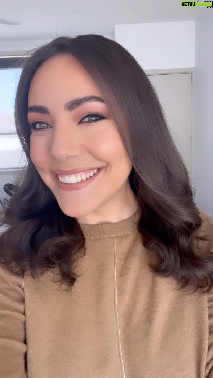 Ash London Instagram - The full @paulinedemirjian experience!!!! Love this woman so much that when she says “OMG LET’S DO A REEL” I say “OKAY!” Using @charlottetilbury (thanks @tmcpr_ ) x @maccosmetics x @chantecaille x @dyson_anz