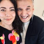 Ash London Instagram – When I was pregnant in lockdown, Adrian and I binged ‘Somebody Feed Phil’ and pretended we were travelling the world and eating glorious food like old times.

Last night I got the chance to host a conversation with our hero @phil.rosenthal, who reminded me that above all – people matter – and our lives are infinitely better when we share them! 

He also made us all laugh and it felt really bloody good.