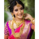 Ashika Yash Instagram - சிறு கைவளை கொஞ்சிடும் கொய்யாப்பூ அவள் கைவிரல் ஒவ்வொன்றும் பன்னீர்ப்பூ மை விழி ஜாடைகள் முல்லைப்பூ மணக்கும் சந்தனப்பூ 🌸 . . . Shot by @sarancapture ✨ . . . #Instagram #instagood #instadaily #instablog #instablogger #instaviral #instavlog #instavlogger #tollywood #kollywood #kollywoodcinema #kollywoodactress #tollywoodactress #tamilactress #tamilheroine #teluguheroine #teluguactress #chennaiagainstcaa #reelsindia #lifestyle #hope #viral #trending #blackdress #love #model #chennaimodels #buddingartist #hariteck #ashikayash AVM Gardens