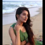 Ashika Yash Instagram – Thankful✨♥️

In this life, which is full of possibilities, miracles and coincidences, we can be anything, everything and anyone except for the one we’re not meant to be…and how to know what we’re not meant to be, we already know that. Our hearts do.
We only need to focus on what can be, what we can be, whom we can be…and we’ll be there, not in a blink of an eye compulsorily or but before this lifetime, and we’ll be there, all of us,to our destined destinations, thanking ourselves that we didn’t give up❤️.
.
.
.

P.C. @_alan.giftson 
Stylish: @drushty.saruparia

#Instagram #instagood #instadaily #instablog #instablogger #instaviral #instavlog #instavlogger #tollywood #kollywood #kollywoodcinema #kollywoodactress #tollywoodactress #tamilactress #tamilheroine #teluguheroine #teluguactress #chennaiagainstcaa #reelsindia #love #hope #viral #trending #kangal #eyes #love #model #chennaimodels #buddingartist #hariteck #ashikayash Chennai, India