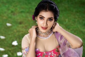Ashika Yash Instagram - You will bloom again 🌸 
And remember 🪶

You can't predict what will happen in life...
Life itself is unpredictable...
Just go with the flow don’t think too much ✨♥️
.
.
.

Outfit/ designer / styling : @studio149 
.
.
Makeup : @chisellemakeupandhair
Hair: @vyshalisundaram_hairstylist 
.
.
Jewellery partner : 
@mspinkpantherjewel 
.
.
Photography team: 
@craftsmenatelier 

.

#Instagram #instagood #instadaily #instablog #instablogger #instaviral #instavlog #instavlogger #tollywood #kollywood #kollywoodcinema #kollywoodactress #tollywoodactress #tamilactress #tamilheroine #teluguheroine #teluguactress #chennaiagainstcaa #reelsindia #lifestyle #hope #viral #trending #blackdress #love #model #chennaimodels #buddingartist #hariteck #ashikayash