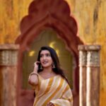 Ashika Yash Instagram - 🌻 It has taken me time for me to love myself truly, deeply, inwardly. Guidance from the universe and blessings, refining of character, wisdom. These are some of the things I would ask for in prayer. When this is done we allow the universe to come and intercede on our behalf to put us on an upward trajectory. A trajectory or path will be in front of us now in which the universe is orchestrating, putting us in the best of environment possible for us at that time and for the future. He oversees us. As well as that, a character full of hope, peace, diligence and all of the other desirable values, ethics and consciousness will be developed in us. After all this said and done, I can say that the universe does not fail in the workings. I am in the best place. I wouldn't change anything I've been through. I love myself now more than ever, and it's not even half of my capacity. . . . #selflove #sunflower #hariteck #ashikayash