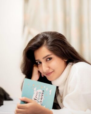 Ashika Yash Instagram - 🦢When nothing is certain, anything is possible.

They say not all who wander are lost..maybe she's just collecting moments, memories, & becoming more in tune with pieces of herself in this human goddess experience.🕊️

She's on that thin line that sits between fear and courage that is asking the delicate balance of the doubts of the unknown & the threads of curiosity in a pull to discovery.
& in that she's learning, maybe life is a paradoxical juggle between knowing and not knowing yet leaping the best you can anways.🕊️

Will you embrace uncertainty with a wild curiosity? 🦢
.
.
.
📸: @shutterx__ 
.
.
.

#photoshoot #modeling #fun #throwback #attention #shoot #love #hariteck #ashikayash