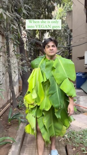 Ashish Chanchlani Instagram - Tag a vegetarian girl and say nothing