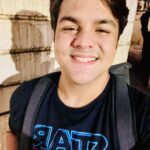 Ashish Chanchlani Instagram – Sorry guys is bache ke school wapis khul gaye hai toh videos late aaegi
#CleanShaven😧