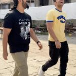 Ashish Chanchlani Instagram – When you both walk in the same direction😐
Awkkkkkwaaardddd