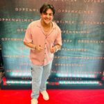 Ashish Chanchlani Instagram - Am i at the wrong premiere? #Oppenheimer #oppenheimerpremiere @universalpicturesindia