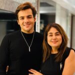 Ashish Chanchlani Instagram - Bhaiyo aaj main officially 30 ka ho chuka hu😵‍💫😭😂 Aaj Birthday ke is avsar par aap sabhi ko itna pyaar barsane ke lie aur hamesha mere saath bane rehne ke lie Bahuut saare love yous aur thank yous🧿🧿🧿