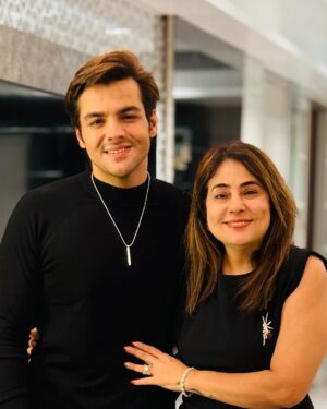 Ashish Chanchlani Instagram - Bhaiyo aaj main officially 30 ka ho chuka hu😵‍💫😭😂
Aaj Birthday ke is avsar par aap sabhi ko itna pyaar barsane ke lie aur hamesha mere saath bane rehne ke lie
Bahuut saare love yous aur thank yous🧿🧿🧿