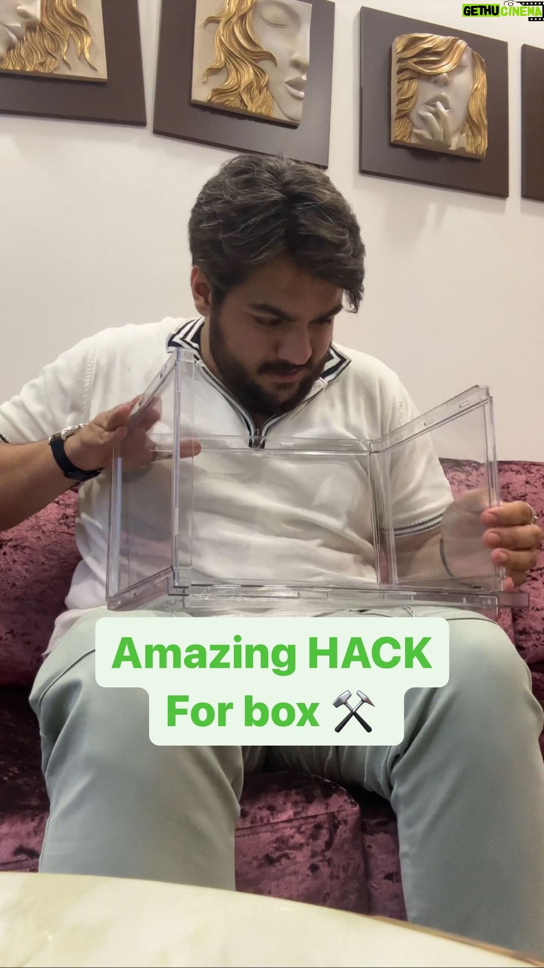Ashish Chanchlani Instagram - Watch the end for amazing giveaway Thank you acvians for the constant love starting something new please show some love❤️😘