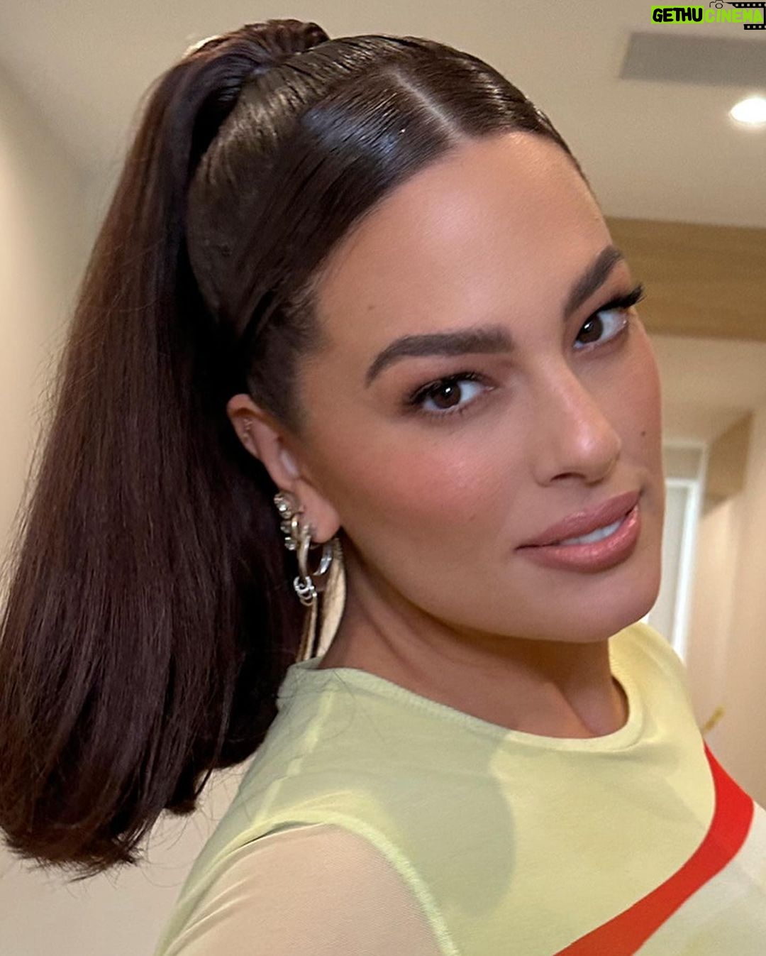 Ashley Graham Instagram - chin up buttercup