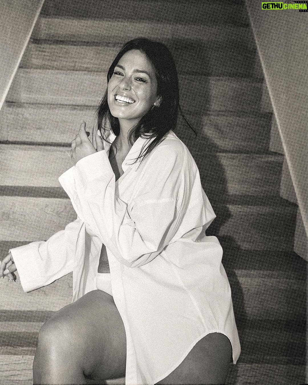 Ashley Graham Instagram - Just wanna say a big props to you. Bc whatever you have going on today, you can do it!