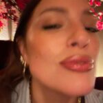 Ashley Graham Instagram - hug from @adele at the end