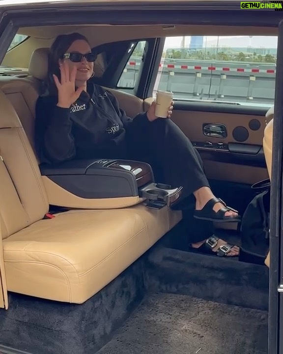 Ashley Graham Instagram - hug from @adele at the end