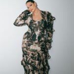 Ashley Graham Instagram - Kicking off NYFW with sharing my dream to stop commenting on each other’s bodies — Thank you for having me @elleusa and @imgmodels to chat size inclusion both on and off the runway and representation for everyone in fashion 🤍 New York, New York