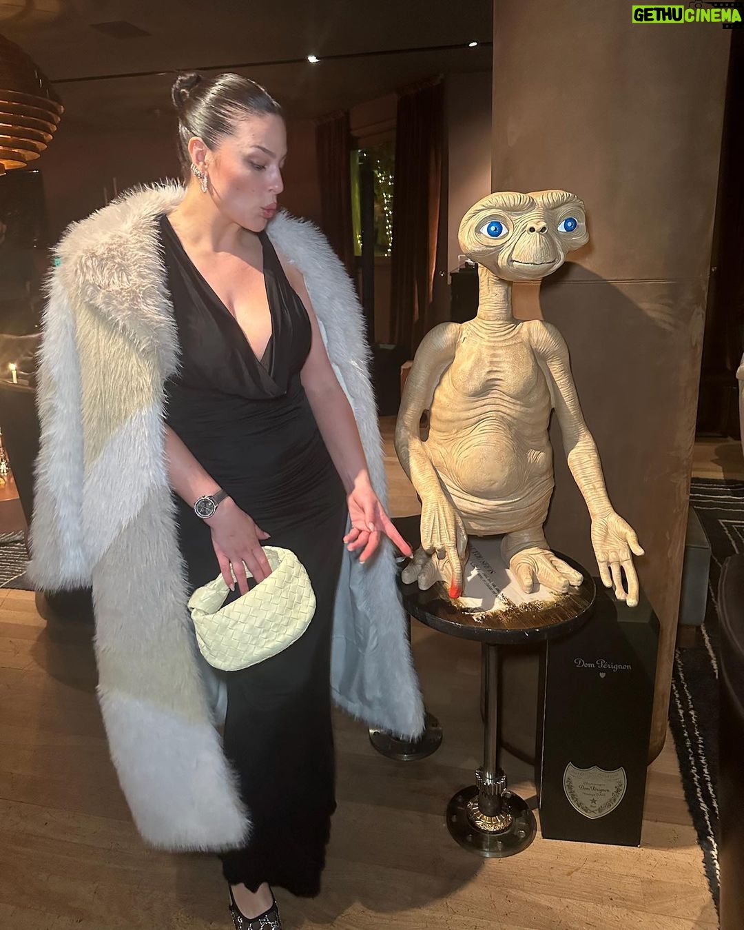 Ashley Graham Instagram - Am I mob wife-ing right?
