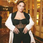 Ashley Graham Instagram – Tux Chic 🤍🖤 @dolcegabbana