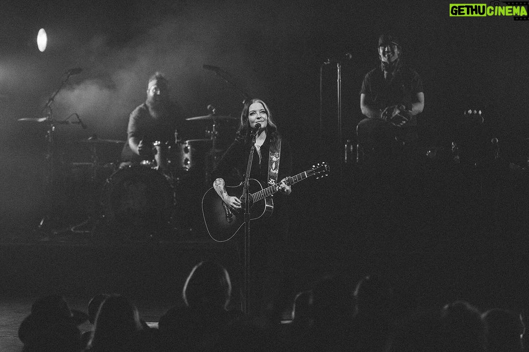 Ashley McBryde Instagram - Boston we love you! Shows like that are why we do what we do. Thanks for coming out and singing your hearts out with us. Big shout out to @lorimckennama for lending me her wisdom and brilliance. 📸: @katiekauss