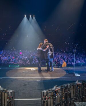 Ashley McBryde Instagram - Oklahoma City ! WHAT A CROWD!! Jelly, being on the road with you is pure love and pure magic. Being on stage with you really truly is an honor. On to AUSTIN. Our last night together.  It’s going to be one for the books, my brother! 
Photos by : @jeanz_media