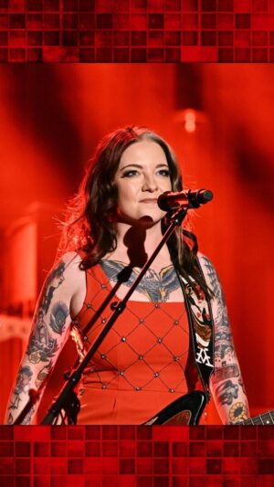 Ashley McBryde Instagram - @ashleymcbryde performs “The Devil I Know”! #FallonTonight