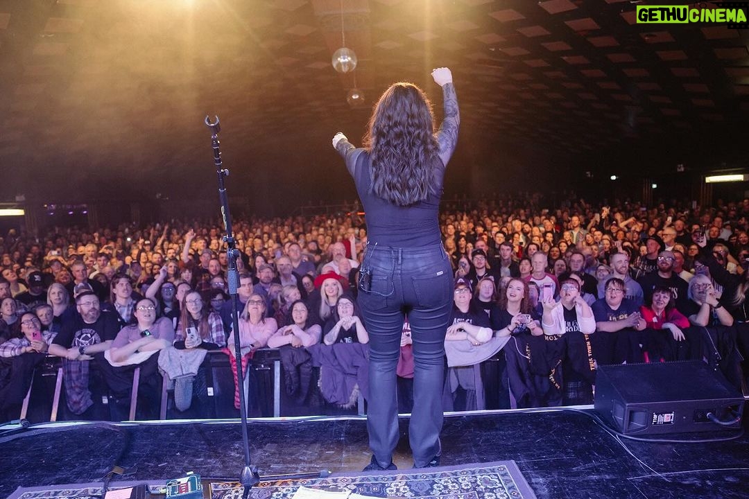 Ashley McBryde Instagram - Glasgow where do I even begin?! Barrowlands Ballroom is legendary but Glaswegians are a completely different animal altogether! You are incredible. The love is real and is felt and received fully. I can’t tell you enough how much I love being with you! TWO iconic nights in an iconic venue !!!!! Glasgow Barrowlands
