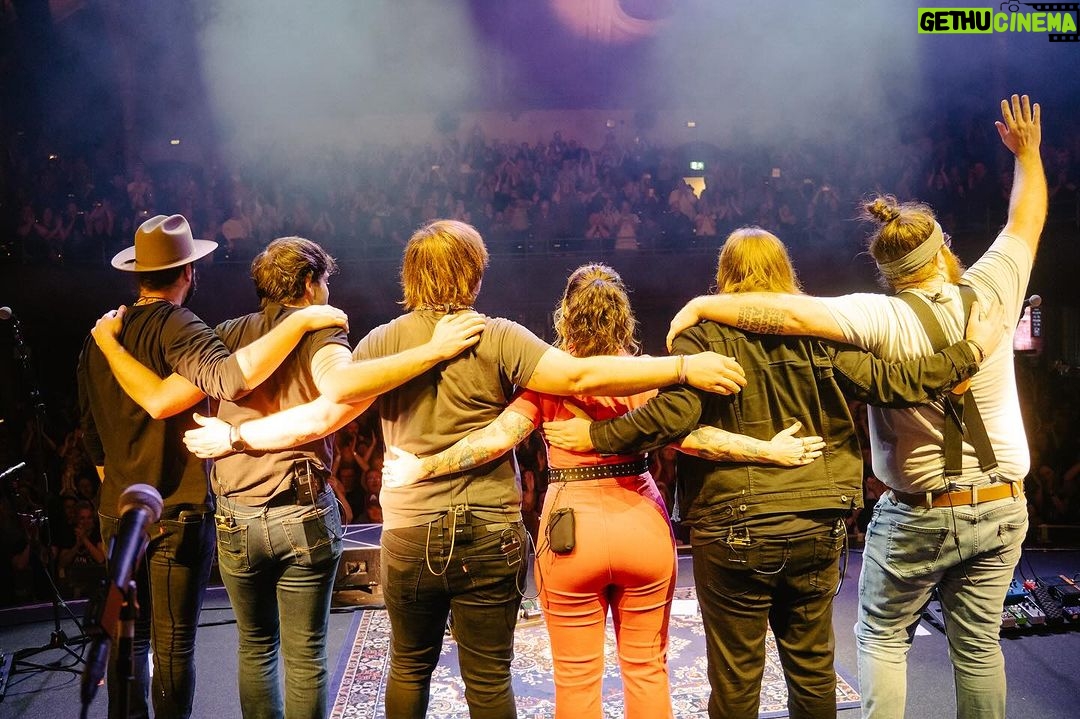 Ashley McBryde Instagram - There’s not another crowd like the Manchester crowd. Hot DAMN !! I’ll be high on that show for days ! Thank you for being exactly who you are . A Little piece of my heart stays in Manchester. Manchester, United Kingdom