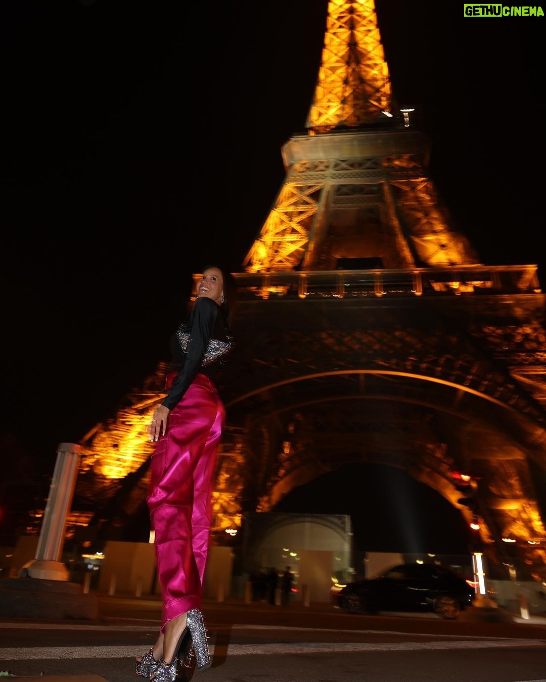 Ashley Nicole Williams Instagram - 2/14/23 - from Paris, with love. 💗 Paris, France