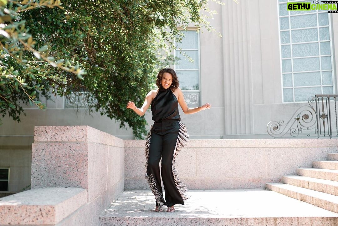 Ashley Nicole Williams Instagram - kicked my way out of @bayloruniversity Baylor University