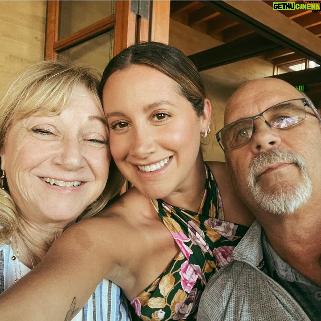 Ashley Tisdale Instagram - Happy birthday mommy! Thanks for being the best mom and for always supporting me in everything I do, you have taught me to be resilient and to also have Grace. Also your the best grandma to Juju, we love you so so much! ❤️❤️❤️