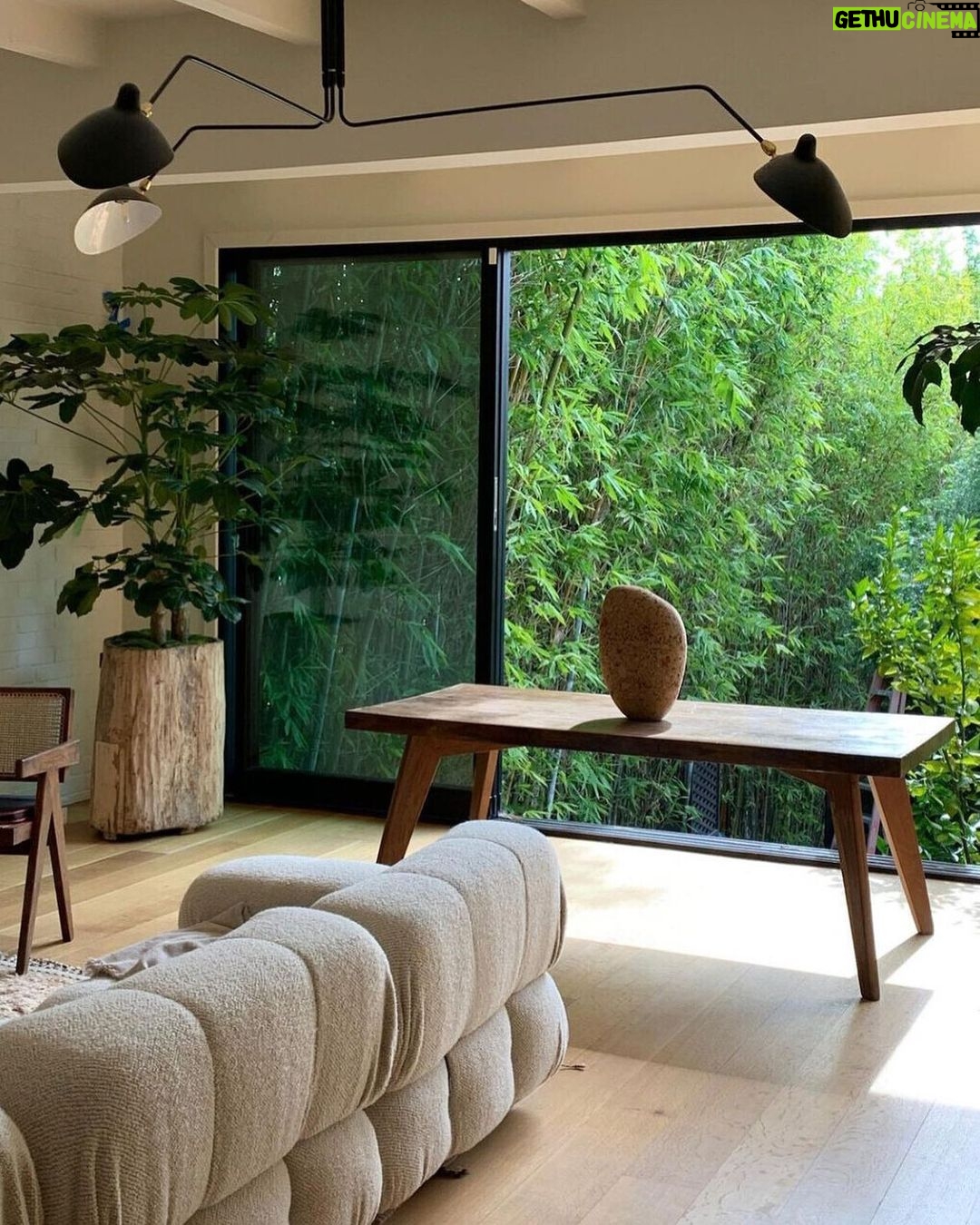 Ashley Tisdale Instagram - views from the @frenshe office 💚