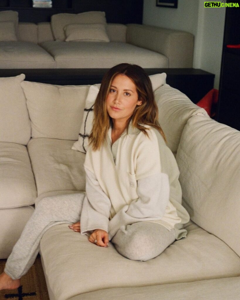 Ashley Tisdale Instagram - Holiday season is one of my favorite times of the year, but it can also be stressful and overwhelming. And I know I’m not alone! Here are some tips that help me stay grounded when I start to feel a little bit anxious. - Move your body. It’s normal to want to stay in bed as the weather gets colder and the days get darker, but making time for intentional movement is a great way to relieve tension and stress - Limit screen time and focus on connecting with loved ones. The holidays are one of the few times my family and friends can all be together so I do my best to stay present - Take advantage of the break and give yourself permission to slow down and rest Let me know some of your tips for staying balanced. And I hope you all have a great holiday season 🤍