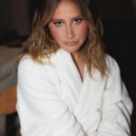Ashley Tisdale Instagram - holiday glam with the best @jennakristina and @buddywporter ✨