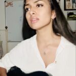 Ashnaa Sasikaran Instagram - Krishna Nee Begane - felt like doing this for today’s post ... hope you enjoy it, and please let me know what you think!🥰x