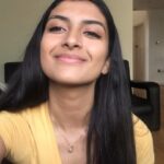 Ashnaa Sasikaran Instagram - Ammadi Un Azhagu - by @dsathyaprakash @immancomposer . Hope you guys enjoy my take on this beautiful song!❤️