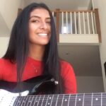 Ashnaa Sasikaran Instagram - Adada Mazhaida X Kan Irandil - @itsyuvan @iamnareshiyer @rahulnofficial . Let me know what you wanna hear next, hope you enjoy!!😇❤️ #adadamazhaida #kanirandil #kanirandilmothi #yuvanshankerraja #paiya #uthamaputhiran #nareshiyer #tamilcover #crownthebrown #tamilmashup