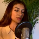 Ashnaa Sasikaran Instagram - Mayilirage 🧡- @iamnareshiyer @arrahman #mayilirage #mayiliragemayilirage #arrahman #nareshiyer #madhushree #mayilirage❤️ #tamil #tamilsong #tamilcover #electricguitar