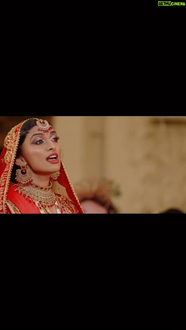 Ashnaa Sasikaran Instagram - “Aapki Khushi” - composed by @jasdeepdegun ✨Now out on Operavision and YouTube!! Check my website (in bio) for tickets or the YouTube link ❤️🙏🏽 Director: Anna Himali Howard Set and Costume Designer: @leslietravers Lighting Designer: Jackie Shemesh Music: Claudio Monteverdi and Jasdeep Singh Degun Choreographer: Urja Desai Thakore Sound Designer: Camilo Tirado Associate Director: Simone Ibbett-Brown