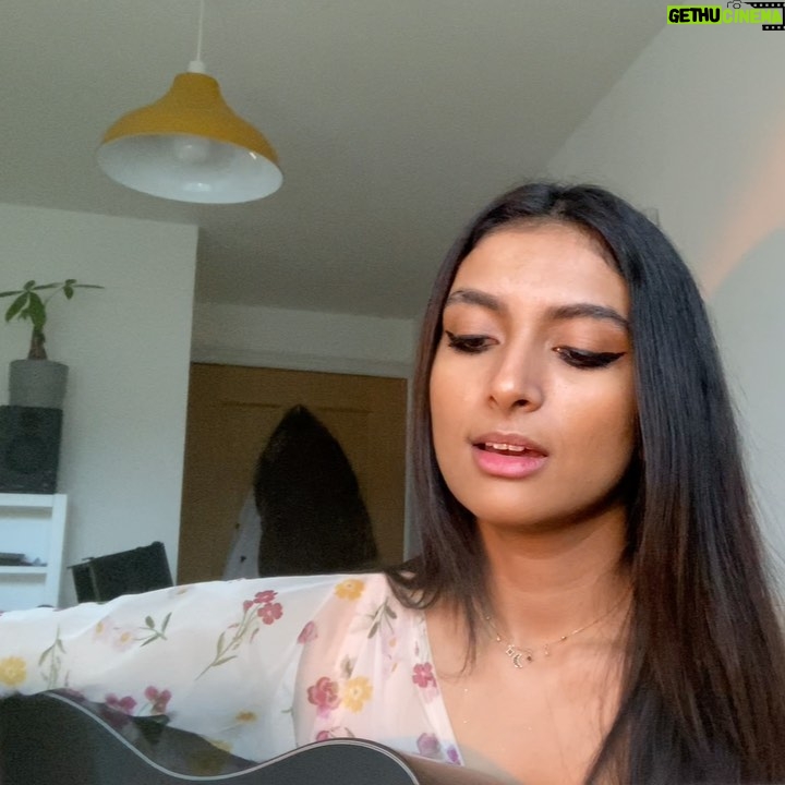 Ashnaa Sasikaran Instagram - The poll favoured towards “Acoustic cover”, sooo here ya go :) Feel My Love - from Kutty - @thisisdsp . Let me know what you think!🙏🏽 lots of love to you all❤️