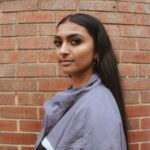 Ashnaa Sasikaran Instagram - EPISODE SEVEN 🎶 | Ashnaa is a British-Tamil singer who is strongly influenced by her background in Carnatic music. She is an upcoming independent artiste who enjoys collaborating and composing unique sounds with artistes from around the world. She started sharing her music through social media in 2019 and has gone onto perform on many stages around the world. In 2021, she collaborated with the virtuoso Sarod player Soumik Datta and a diverse community of musicians, dancers and artistes. This year, Ashnaa will be touring the UK in a musical production by ‘Opera North’ alongside artistes from both Western and South Asian traditions. Ashnaa is currently working on releasing her first EP that explores the genres of R&B, Funk, Carnatic and Jazz. For jamspot, Ashnaa appears as the penultimate episode of the series. She is joined by Sathvika Krishnan on the Keyboard and Ramanan Nathan on the Violin. Stay tuned for jamspot episode seven! 🎬 📸: @visualsbythanu #jamspot #music #vocal #tamil #musicvideo #series #cover #ashnaa London, United Kingdom