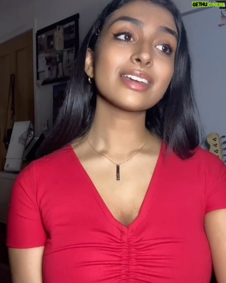 Ashnaa Sasikaran Instagram - Part 2 - Pookal Pookum - I hope you enjoy this portion of the song and please let me know what you think as always!!🥰 Thank youuu for all the love and support! :) xxx @gvprakash @therealandreajeremiah @roopkumarrathod.official