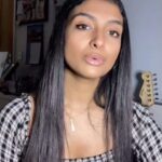 Ashnaa Sasikaran Instagram - Pookal Pookum - by @gvprakash @therealandreajeremiah @roopkumarrathod.official . Tried my best to attempt piano for this, will try to get better😬🙏🏽 hope you enjoy and let me know what you think!!🥰xxx #pookalpookumtharunam #gvprakash #madrasapattinam