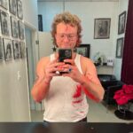 Ashton Irwin Instagram - 🎨 😊